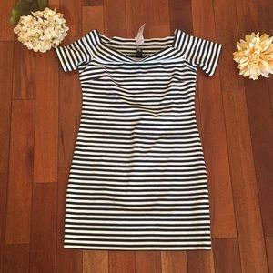Forever 21 Black White Stripe Top NWT SZ M
